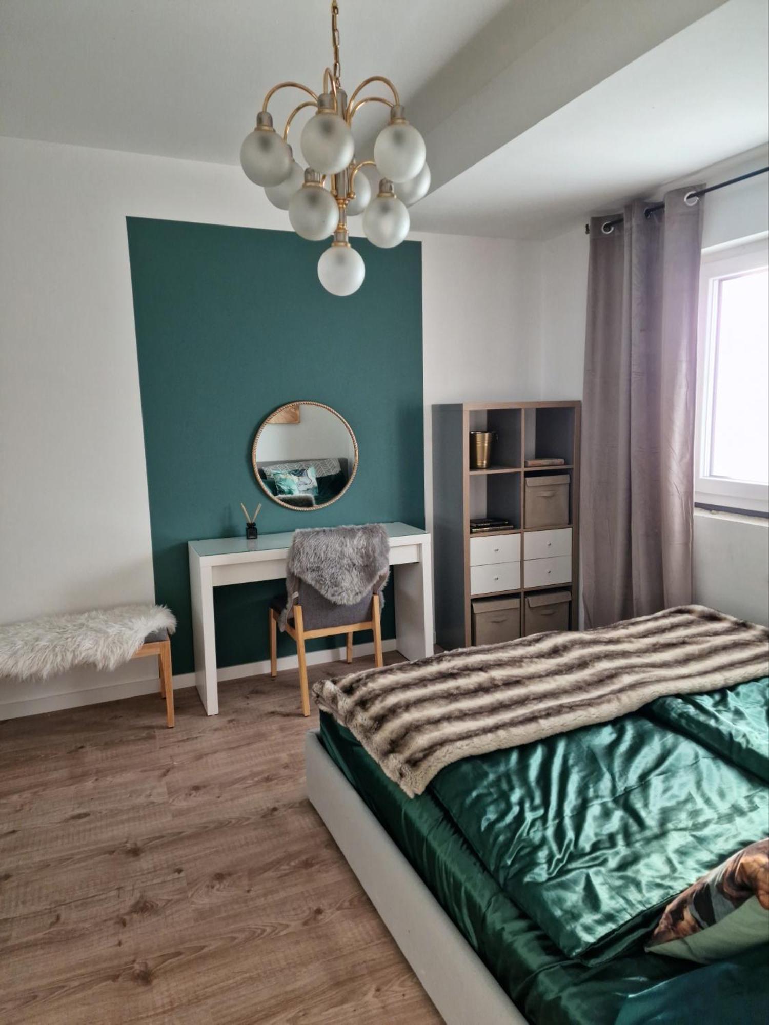 Ella Apartment *